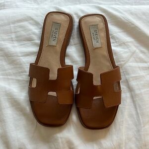 STEVE MADDEN HADYN COGNAC LEATHER SANDALS